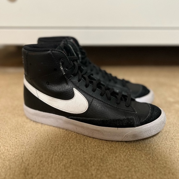 Nike Blazers, Men’s size 7 - Picture 1 of 1